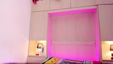 Tami online show from February 12, 2025, 3:05 pm