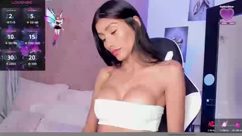 Snapshot of tami_04 chatting on September 20, 2025, 6:03 am Im Tami online show from September 20, 2025, 6:03 am