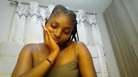 Snapshot of tamia538235 chatting on February 5, 2025, 3:55 am tamia online show from February 5, 2025, 3:55 am
