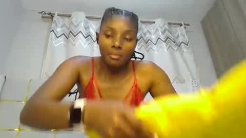 Snapshot of tamia538235 chatting on February 15, 2025, 1:10 am tamia online show from February 15, 2025, 1:10 am