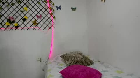 TamiDesire online show from April 14, 2026, 6:58 pm