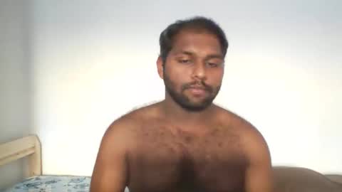 tamilpaiyan09 online show from January 16, 2026, 10:41 am