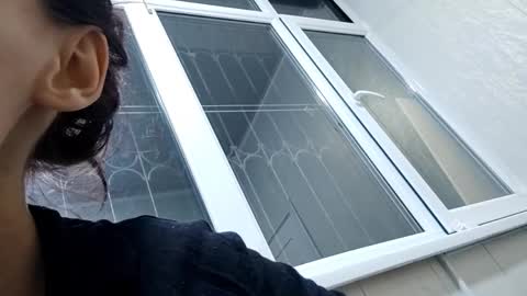 Lena online show from April 19, 2026, 6:10 pm