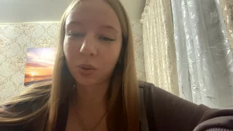 Snapshot of tammiglembocki chatting on April 10, 2026, 4:23 pm Jenny online show from April 10, 2026, 4:23 pm