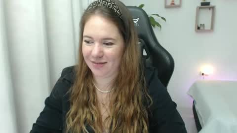 Snapshot of tamy_shine87 chatting on December 31, 2024, 1:47 am Im Samy online show from December 31, 2024, 1:47 am