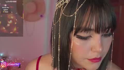 Tamy online show from December 15, 2025, 2:27 am