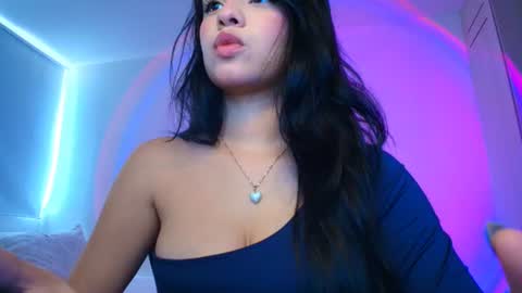 Snapshot of tana_lux chatting on July 10, 2026, 7:49 pm Aytana online show from July 10, 2026, 7:49 pm
