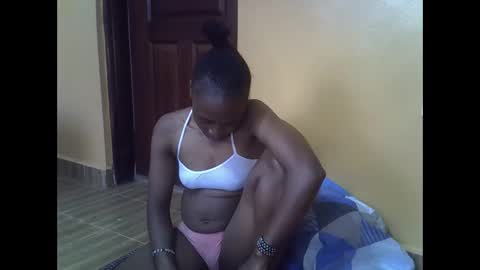 tainaissa online show from April 17, 2026, 11:57 am