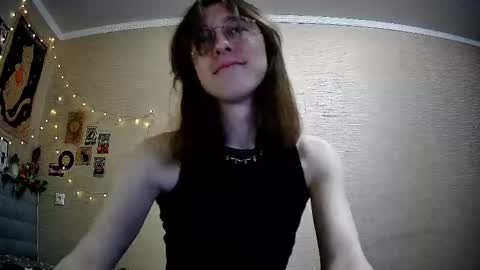 Snapshot of tangerine4dreams chatting on February 9, 2025, 7:49 am Milena Kuprianova online show from February 9, 2025, 7:49 am