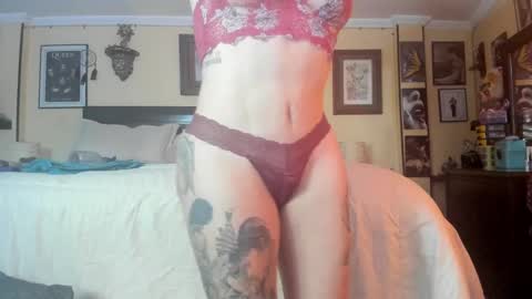 Snapshot of taniarock_17sex chatting on December 2, 2024, 11:45 am Tania Marin online show from December 2, 2024, 11:45 am