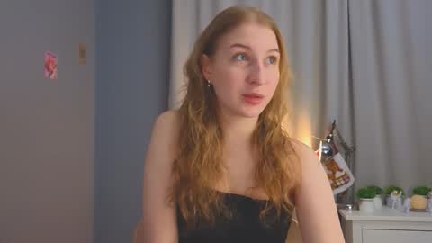 Angela and Victoria online show from January 8, 2026, 4:04 am