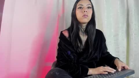 TANIT ANGELS online show from October 28, 2025, 5:00 am