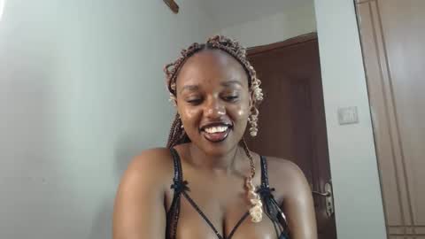 Snapshot of tannia004 chatting on November 9, 2025, 9:13 pm tania online show from November 9, 2025, 9:13 pm