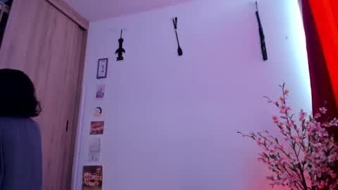 Snapshot of tanya_worldbondage chatting on December 4, 2024, 1:53 pm tanya online show from December 4, 2024, 1:53 pm