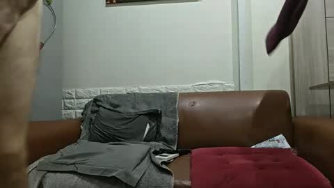 tanyacumsalot online show from June 10, 2026, 7:02 pm