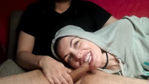 T  J   online show from December 4, 2024, 9:40 am