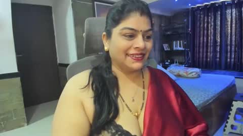 tarivishu23 online show from February 4, 2025, 2:39 am
