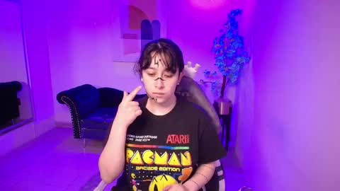 Tarly  online show from November 21, 2025, 11:31 am