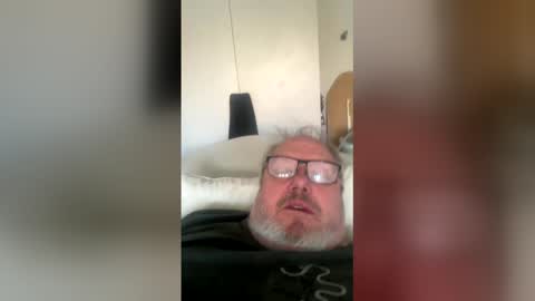 tarzan5462 online show from February 15, 2026, 3:20 pm