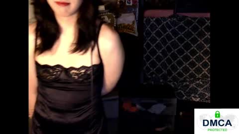 Snapshot of tashakai chatting on February 19, 2025, 4:55 pm TashaKai online show from February 19, 2025, 4:55 pm