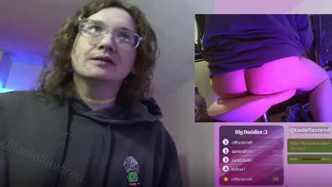 Snapshot of tasteflavored_femboy chatting on February 28, 2025, 7:56 pm Taste online show from February 28, 2025, 7:56 pm