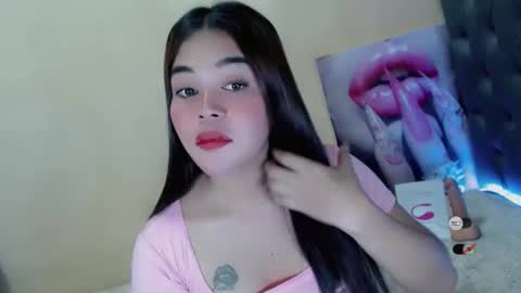 Snapshot of tastefully_yours chatting on October 22, 2025, 10:42 pm Ms Lendy Versa 3 online show from October 22, 2025, 10:42 pm