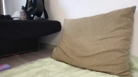 tasteithorny online show from January 10, 2025, 7:57 am