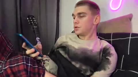 tasteithorny online show from January 22, 2025, 8:07 am