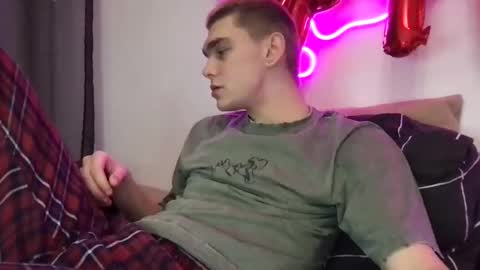 tasteithorny online show from January 27, 2025, 8:17 pm