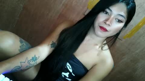   online show from October 11, 2025, 7:29 am