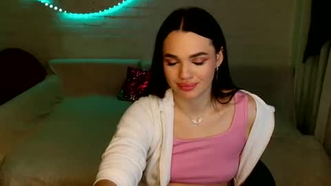 Snapshot of tasty_babyy chatting on November 18, 2025, 6:34 pm tasty_babyy online show from November 18, 2025, 6:34 pm