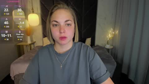 Snapshot of tataflower chatting on December 5, 2024, 8:33 pm Tata online show from December 5, 2024, 8:33 pm