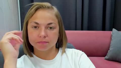 Snapshot of tataflower chatting on September 27, 2025, 8:03 pm Tata online show from September 27, 2025, 8:03 pm