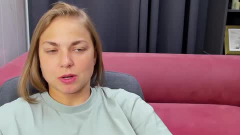 Snapshot of tataflower chatting on October 30, 2025, 8:20 pm Tata online show from October 30, 2025, 8:20 pm