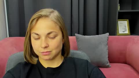 Snapshot of tataflower chatting on November 14, 2025, 8:18 pm Tata online show from November 14, 2025, 8:18 pm