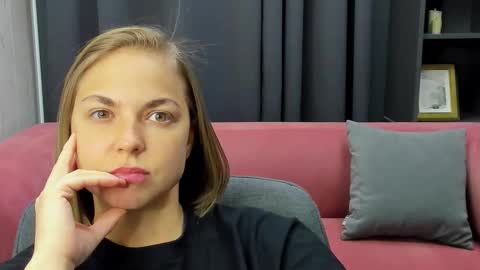 Snapshot of tataflower chatting on November 18, 2025, 8:13 pm Tata online show from November 18, 2025, 8:13 pm