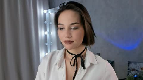 Tate online show from October 19, 2025, 6:19 pm