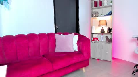 tatiana_mendoza online show from October 29, 2025, 5:36 pm