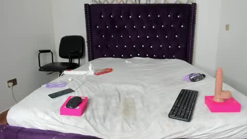 tatiana_storm online show from October 8, 2025, 8:45 am