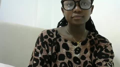 Snapshot of tatianadolll chatting on September 19, 2025, 8:38 am tatianadolll online show from September 19, 2025, 8:38 am