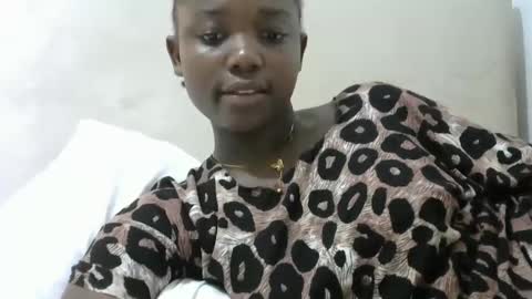 Snapshot of tatianadolll chatting on September 25, 2025, 11:03 am tatianadolll online show from September 25, 2025, 11:03 am