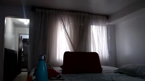 tatiana giraldo online show from January 22, 2025, 10:37 pm