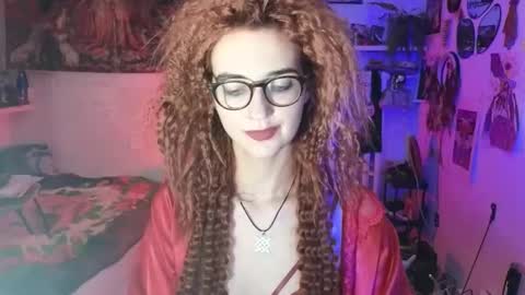 Tatiana online show from April 11, 2026, 8:02 pm