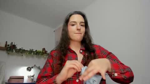 Tatianna online show from October 16, 2025, 11:17 pm