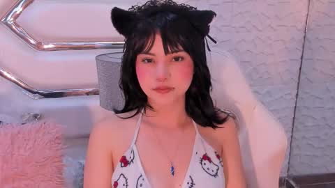 Snapshot of tatilee chatting on November 11, 2025, 6:52 pm tatilee online show from November 11, 2025, 6:52 pm