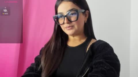 Tatiss online show from May 29, 2026, 2:53 am
