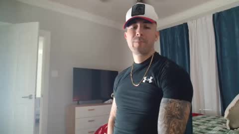 Snapshot of tattedlatino1 chatting on December 16, 2024, 7:00 pm tattedlatino1 online show from December 16, 2024, 7:00 pm