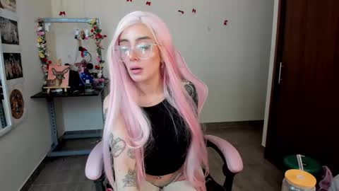 Snapshot of tattoed_bunny9 chatting on February 9, 2026, 5:50 pm Rose Marie online show from February 9, 2026, 5:50 pm