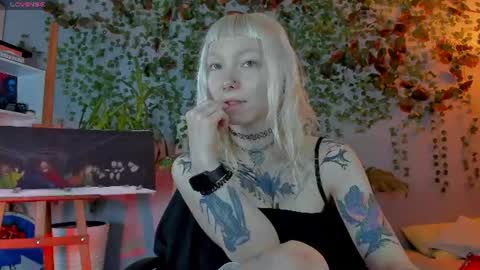 tattoo_artbaby online show from July 10, 2026, 4:28 am