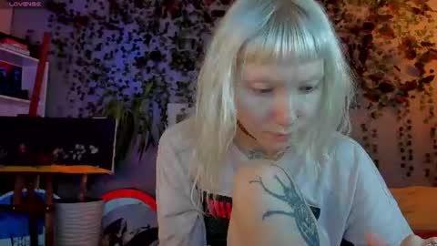 tattoo_artbaby online show from August 1, 2026, 4:01 am